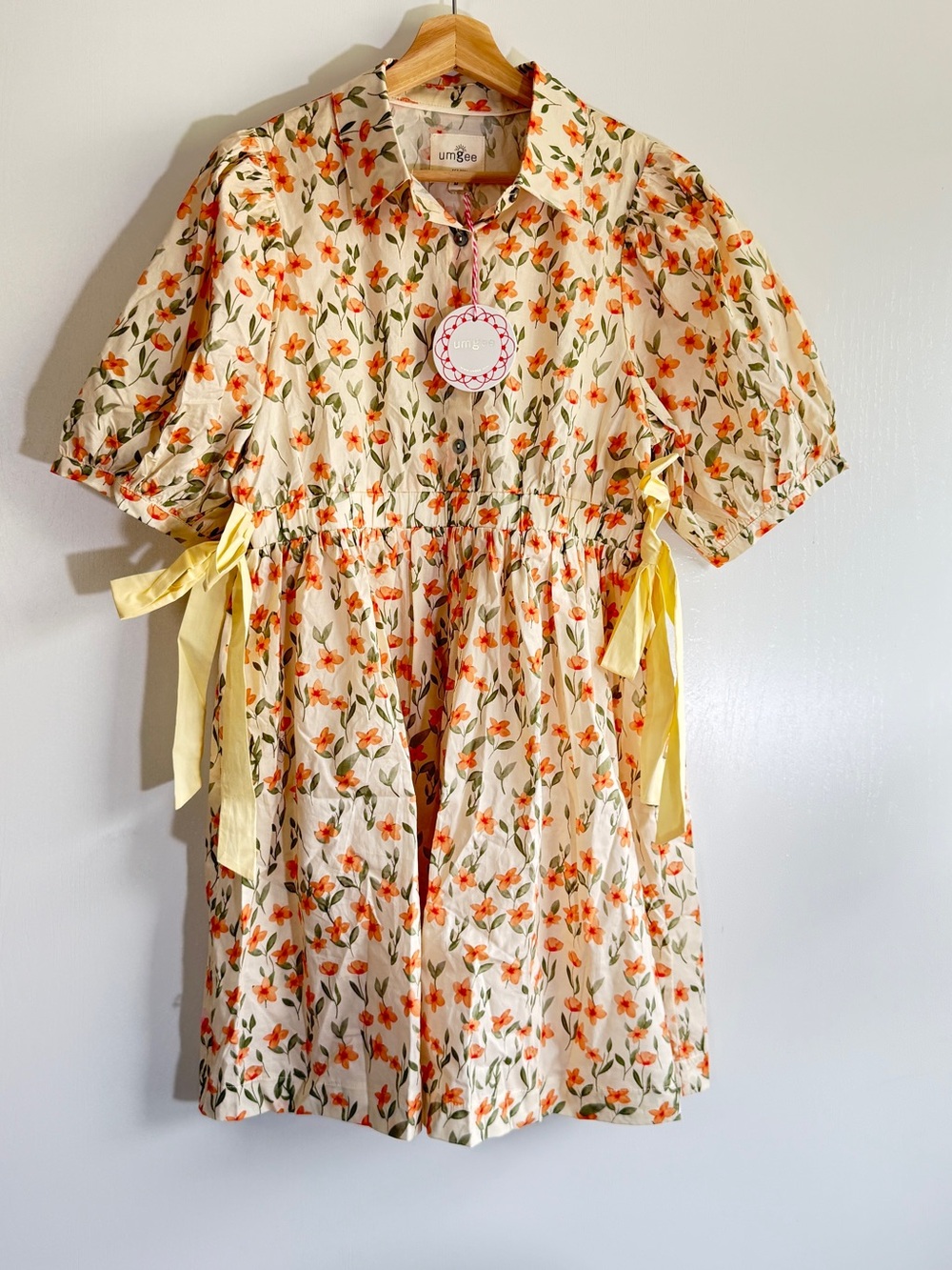 Umgee Cream Floral Dress with Yellow Side Ties Size M NWT